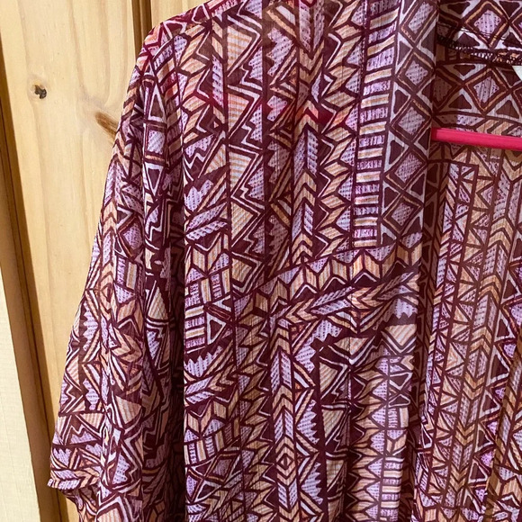 Arizona Jean Co. purple/pink kimono size medium/Large - Picture 4 of 5